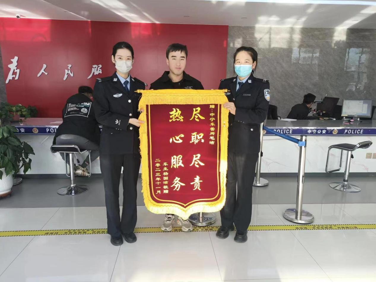 图片1.png
